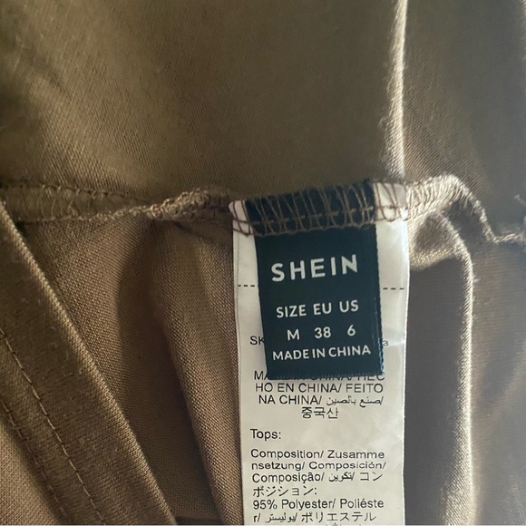 BUNDLE OF THREE CROP TOPS-SHEIN-SIZE MEDIUM - Picture 7 of 10